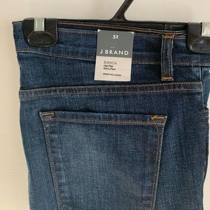 J Brand NWT Size 32 skinny flare jean